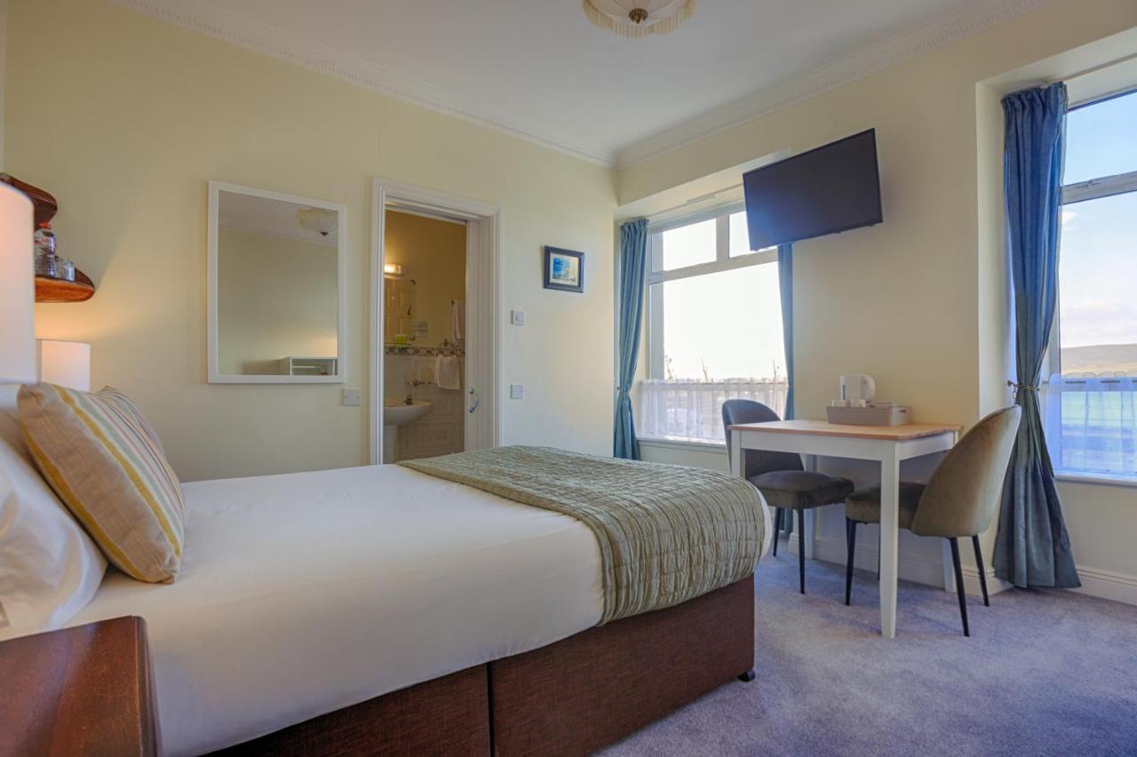 The Waterfront (adults Only) 4*
